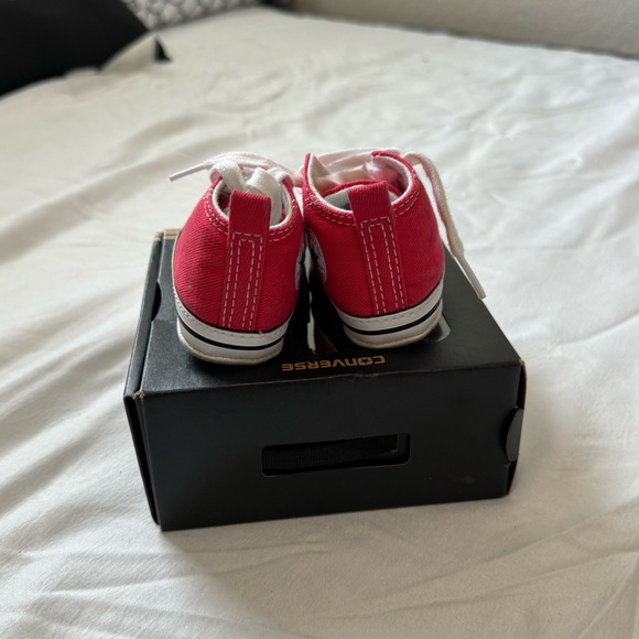 Chuck Taylor High tops Converse - Picture 3 of 4